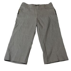Soho Apparel Capri Pants Womens Medium Black Diamond Stretch Cropped Pull-On